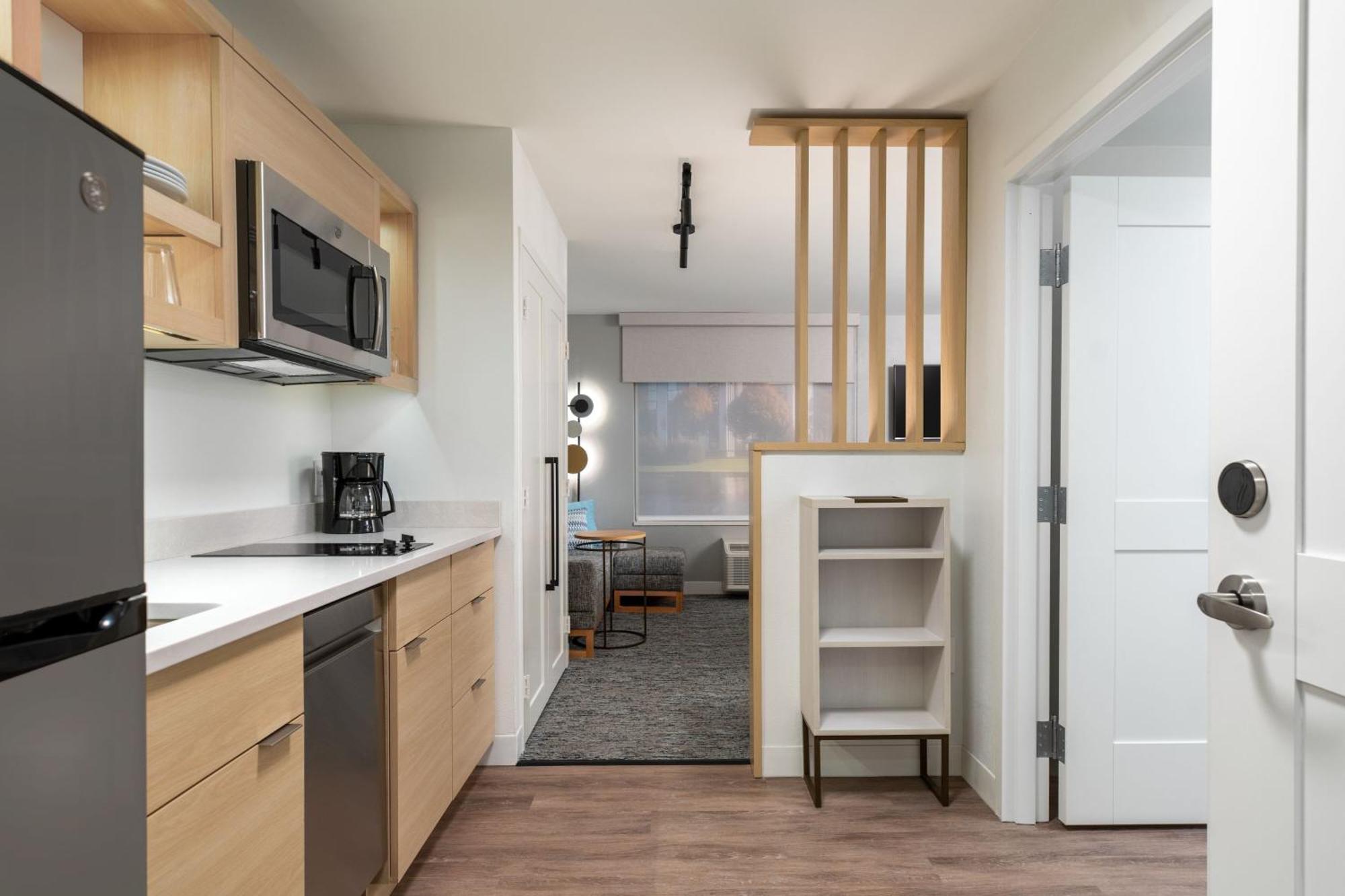 Towneplace Suites By Marriott Hadley Amherst エクステリア 写真
