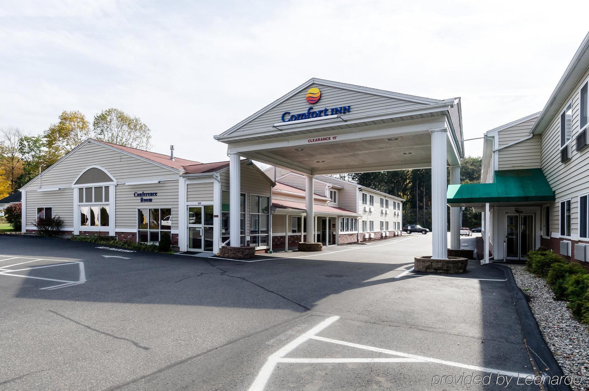 Towneplace Suites By Marriott Hadley Amherst エクステリア 写真