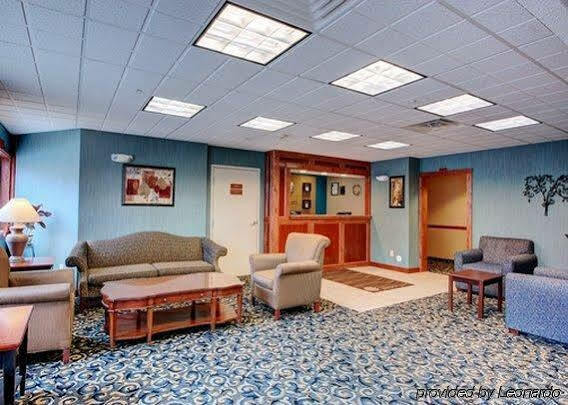 Towneplace Suites By Marriott Hadley Amherst エクステリア 写真