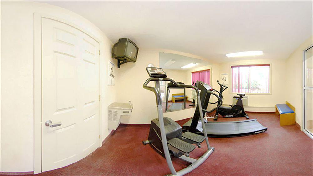 Towneplace Suites By Marriott Hadley Amherst エクステリア 写真